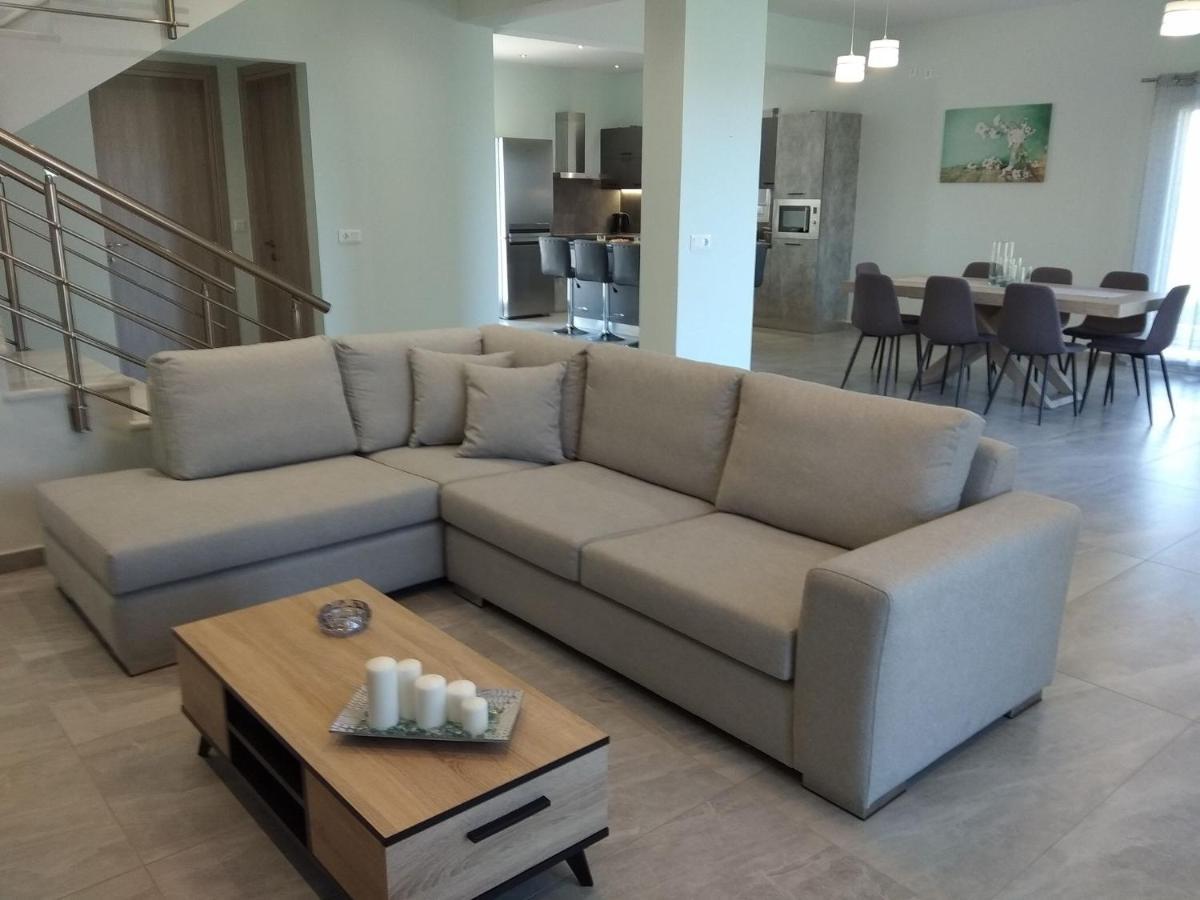 Spiridoula Luxury Villa Roda  Ngoại thất bức ảnh